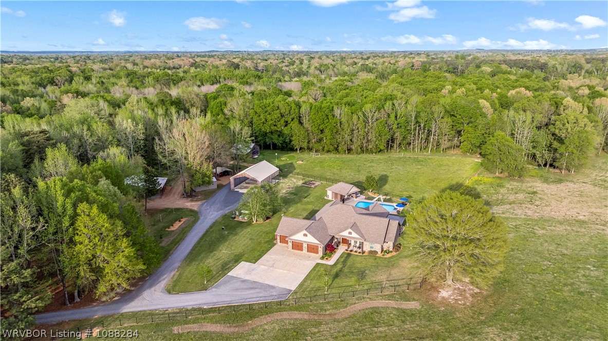 main property photo 46