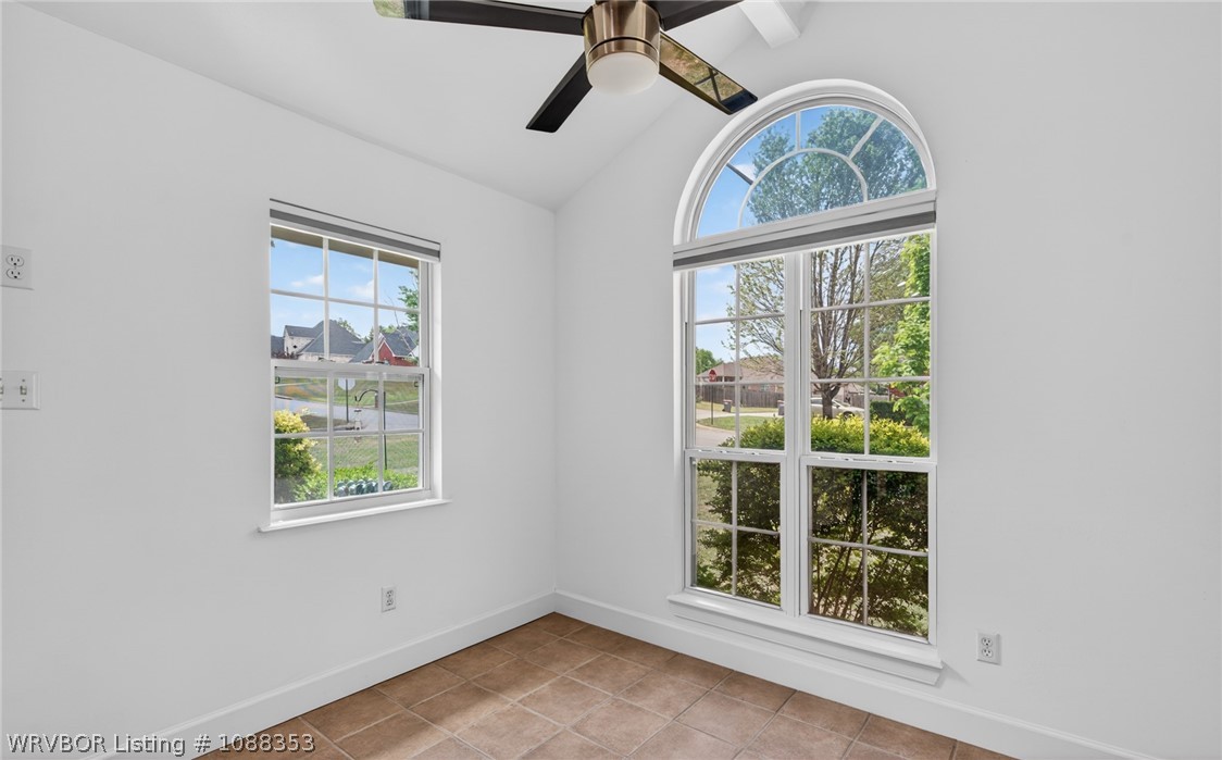 property viewer photo 17