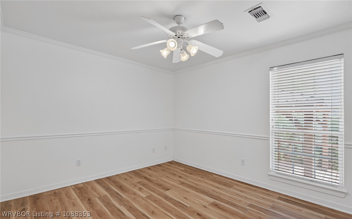 property viewer photo 18