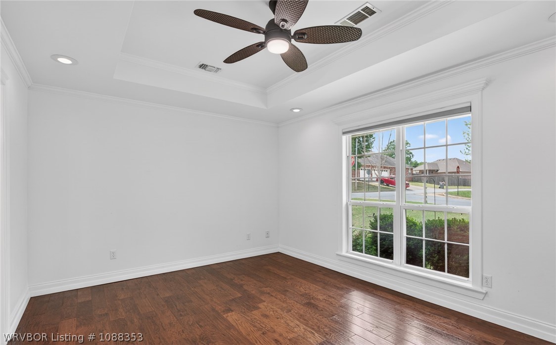 property viewer photo 27