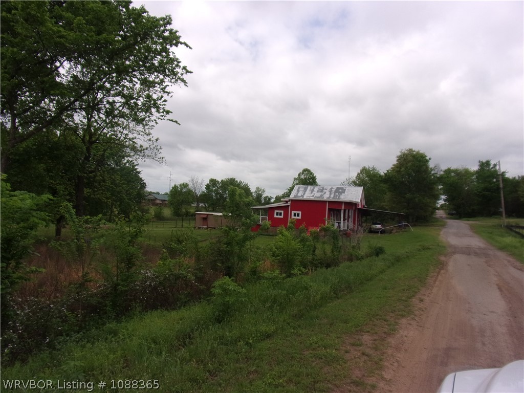 main property photo 28