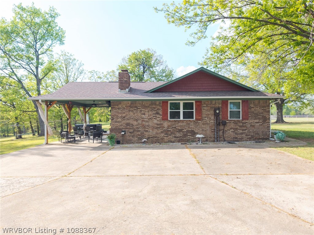 main property photo 7