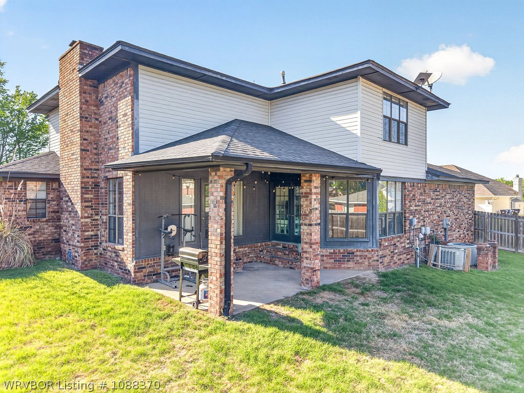 main property photo 26