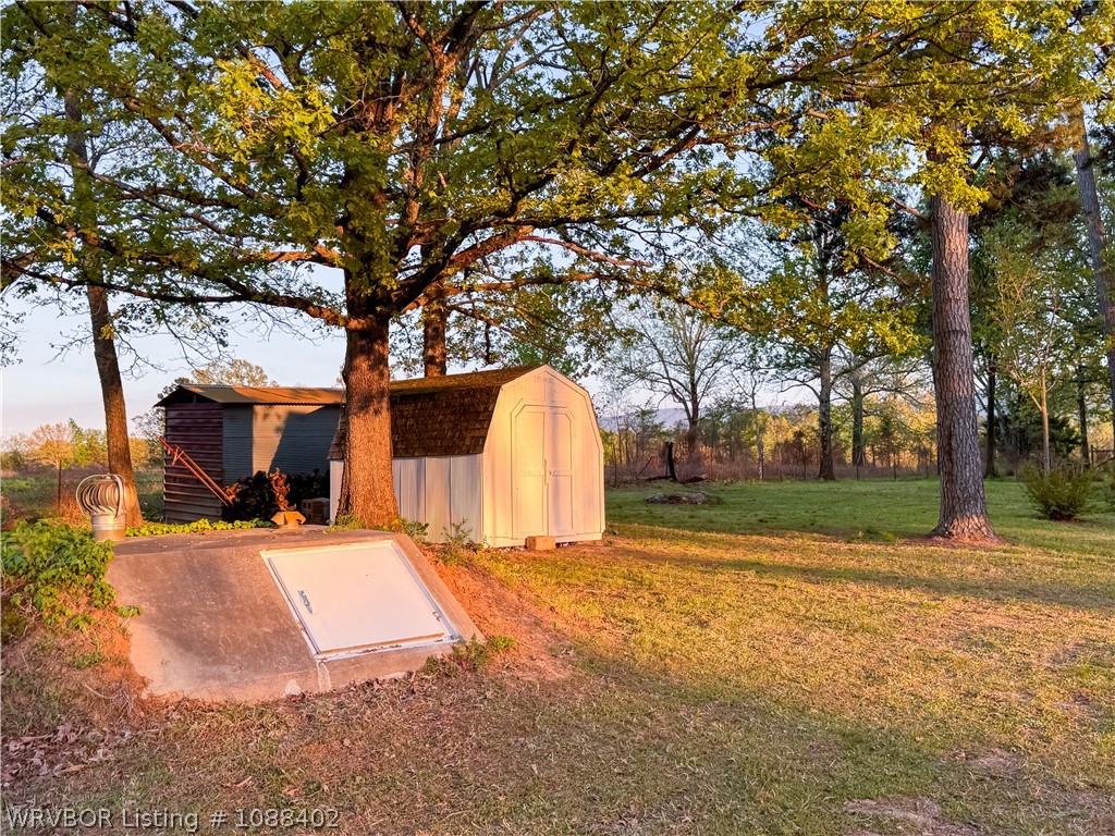 main property photo 30
