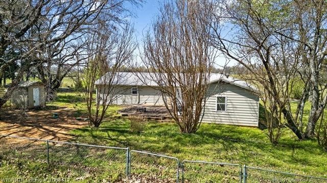 main property photo 4