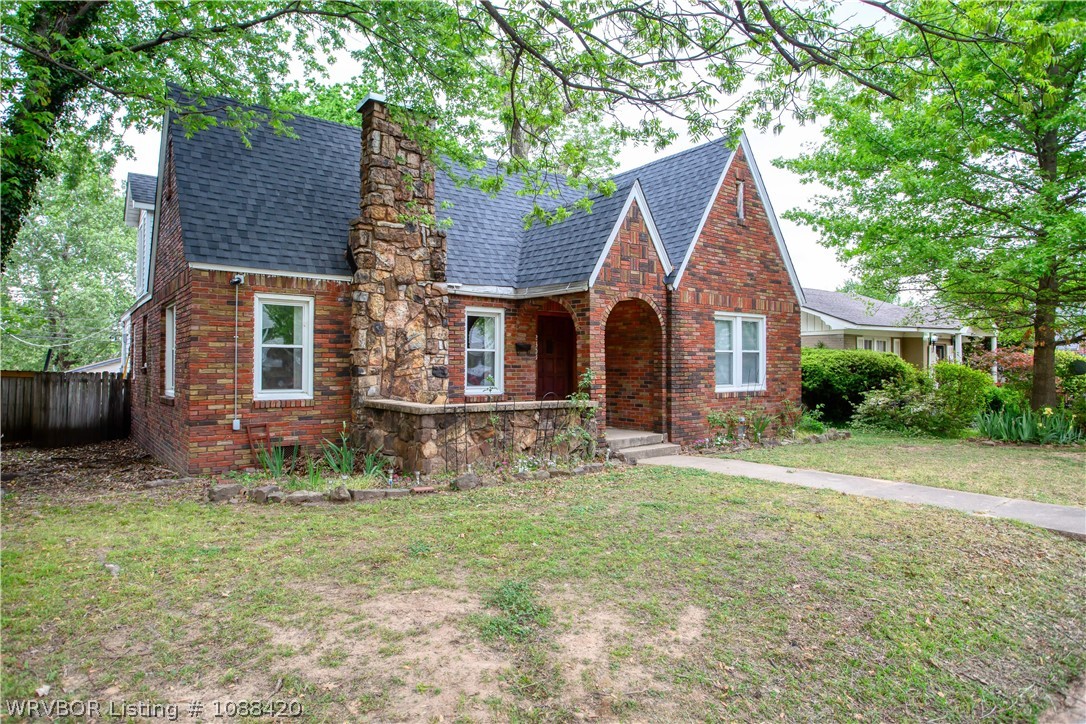 main property photo 3