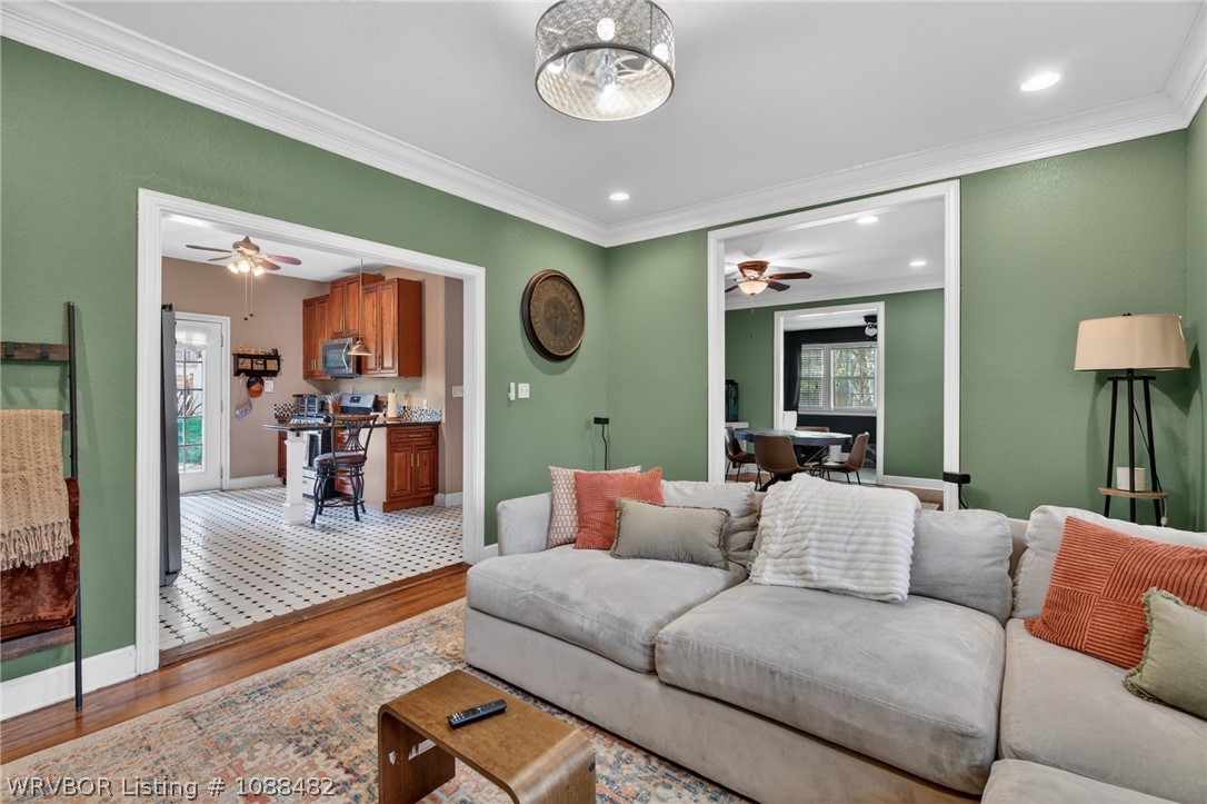 main property photo 12
