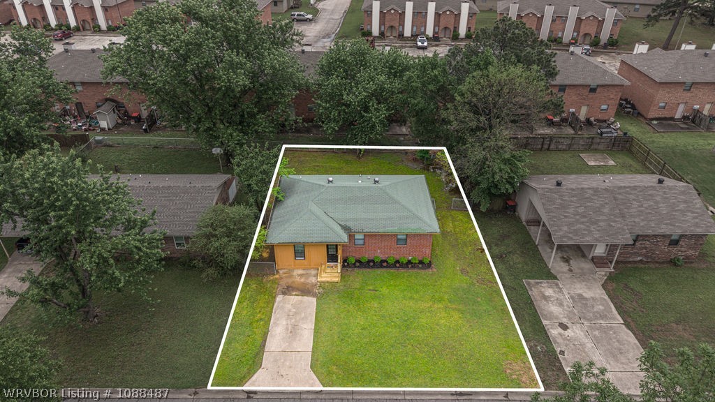 main property photo 28