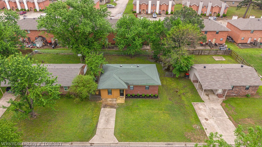 main property photo 32