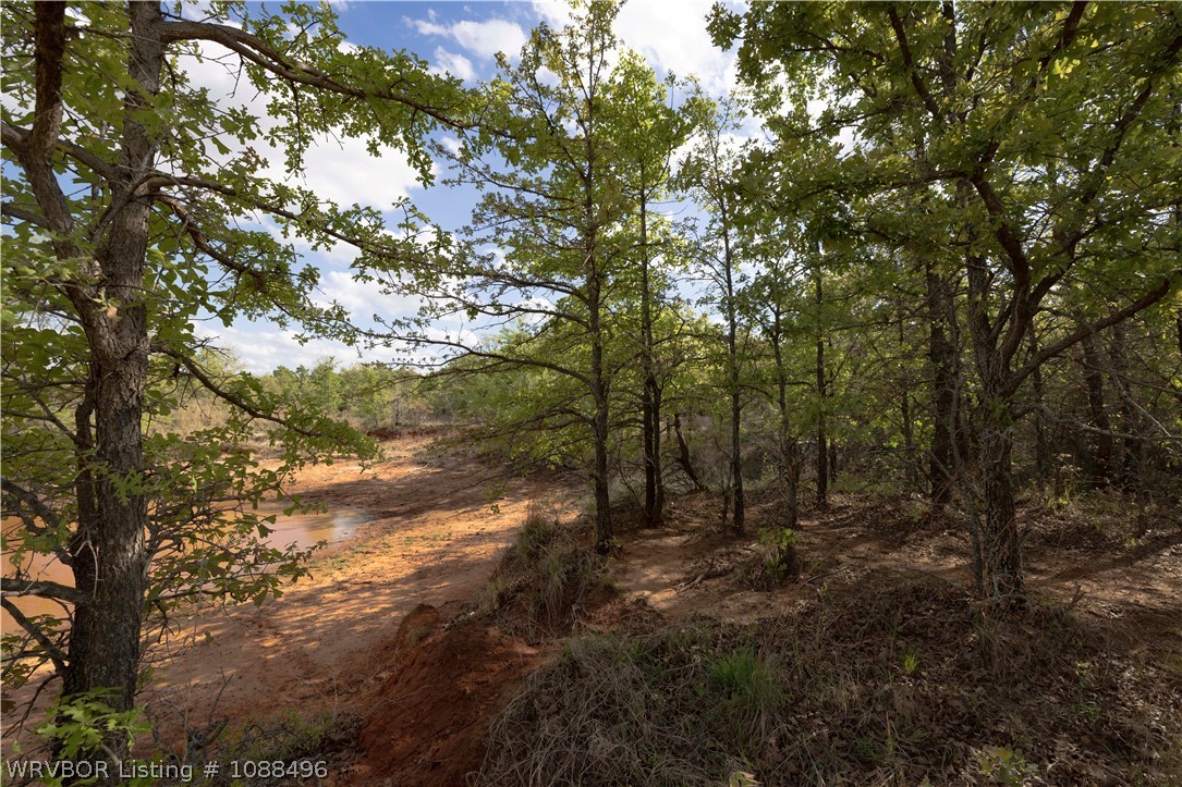 main property photo 15