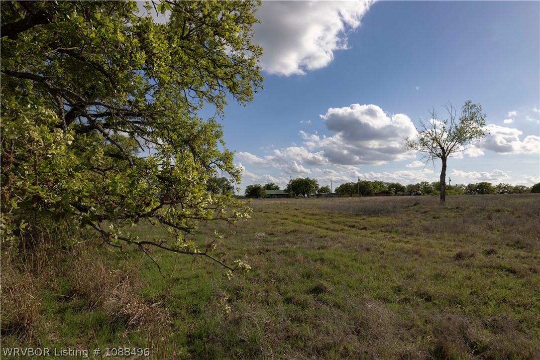 main property photo 27