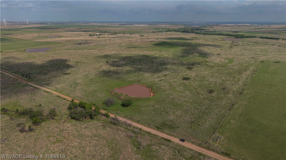 main property photo 35