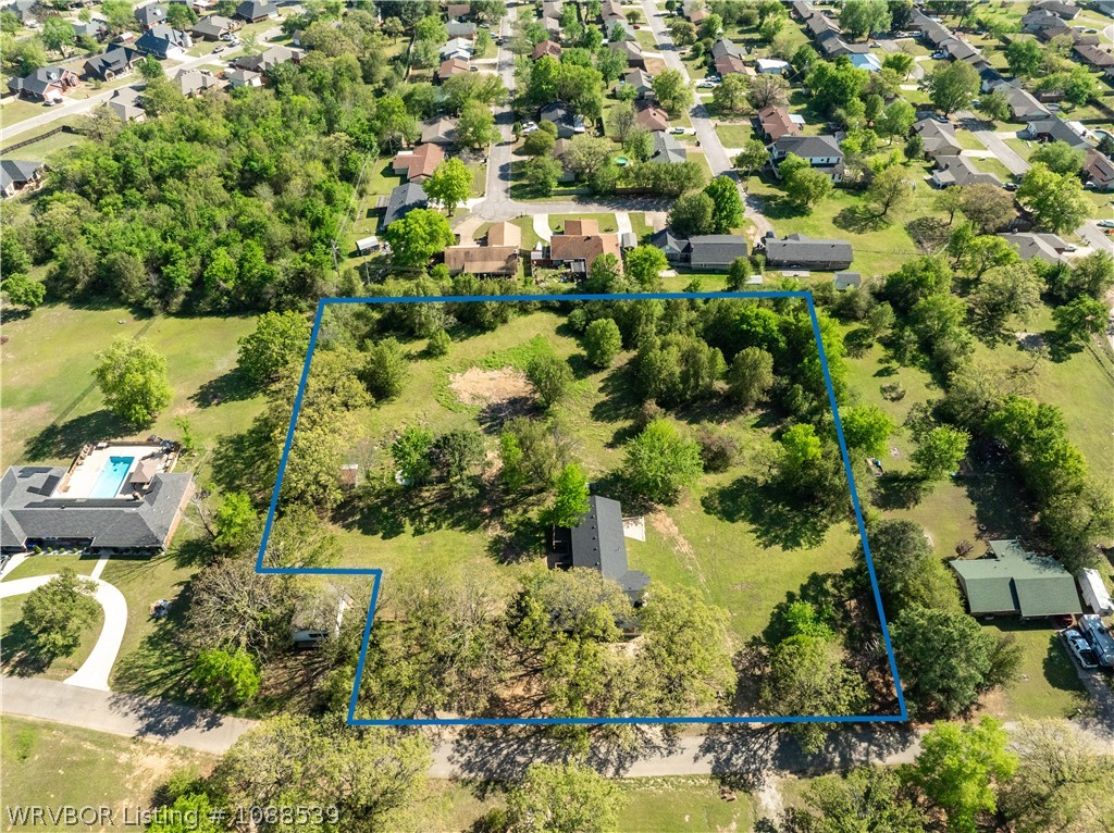 main property photo 25