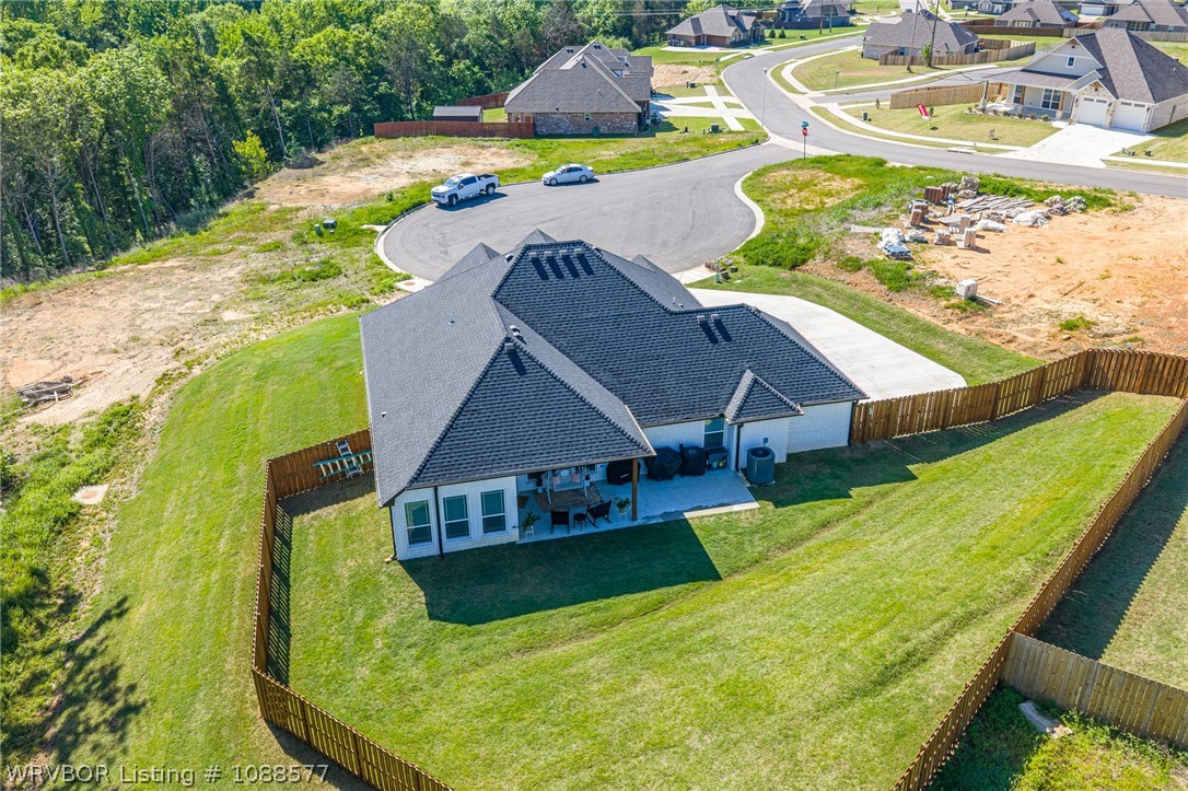 main property photo 41