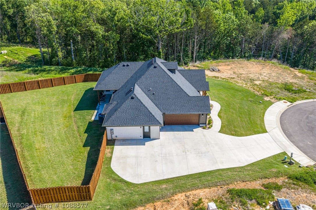 main property photo 48