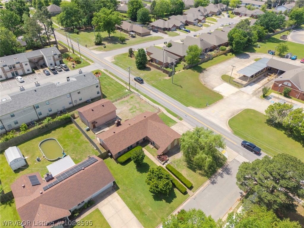 main property photo 38