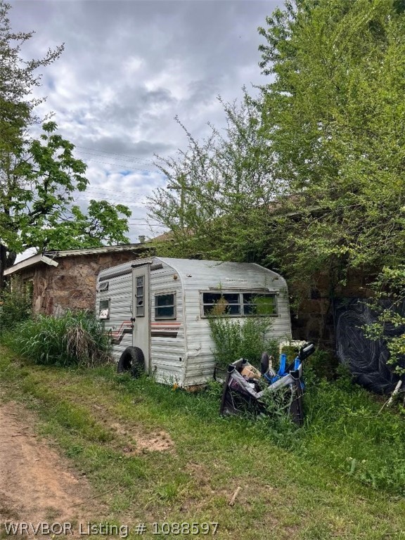 main property photo 10