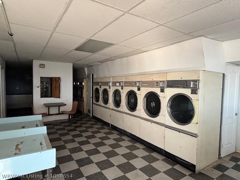main property photo 10