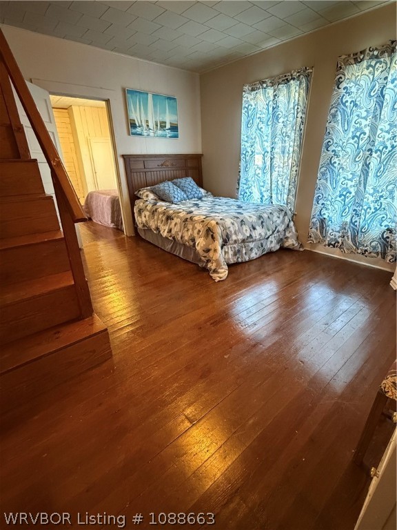 main property photo 9