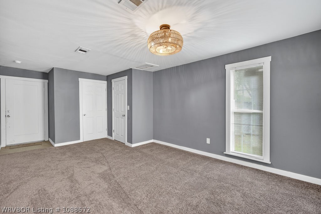 property viewer photo 6