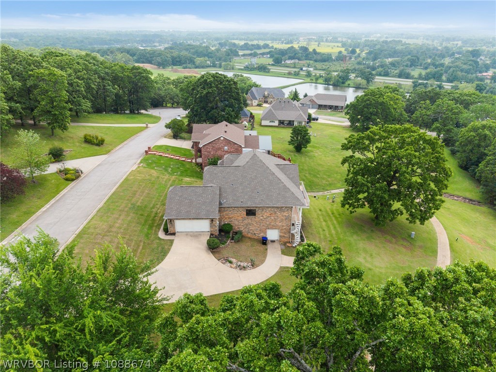 main property photo 43