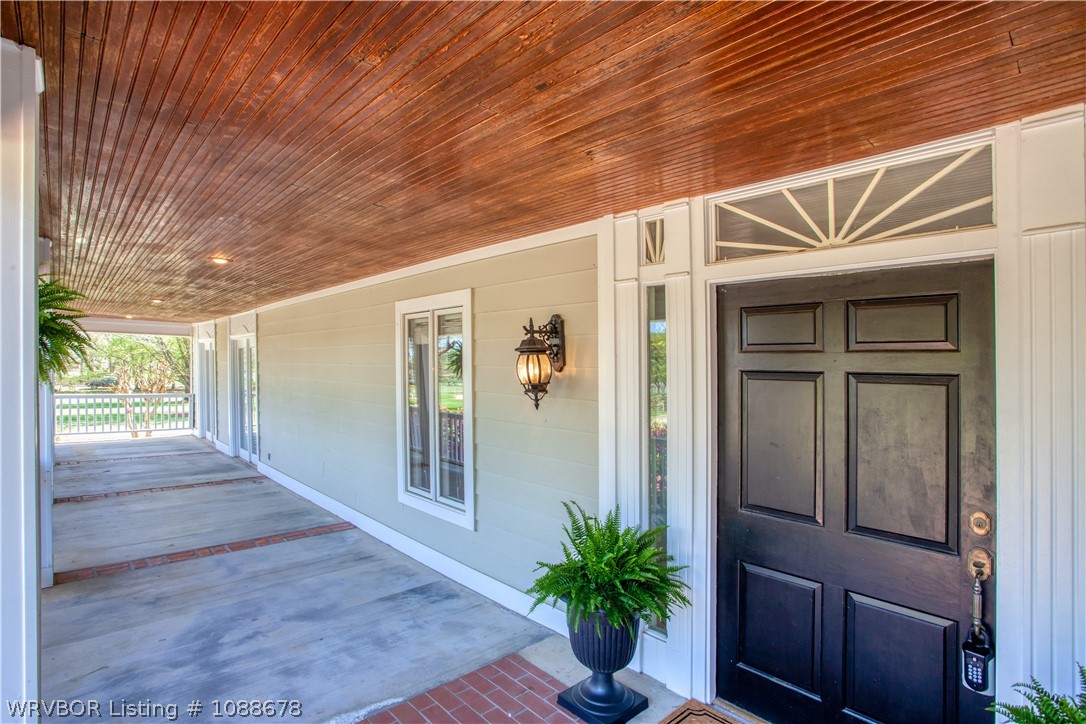 main property photo 14