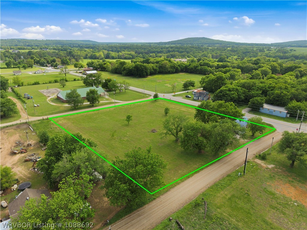 main property photo 37