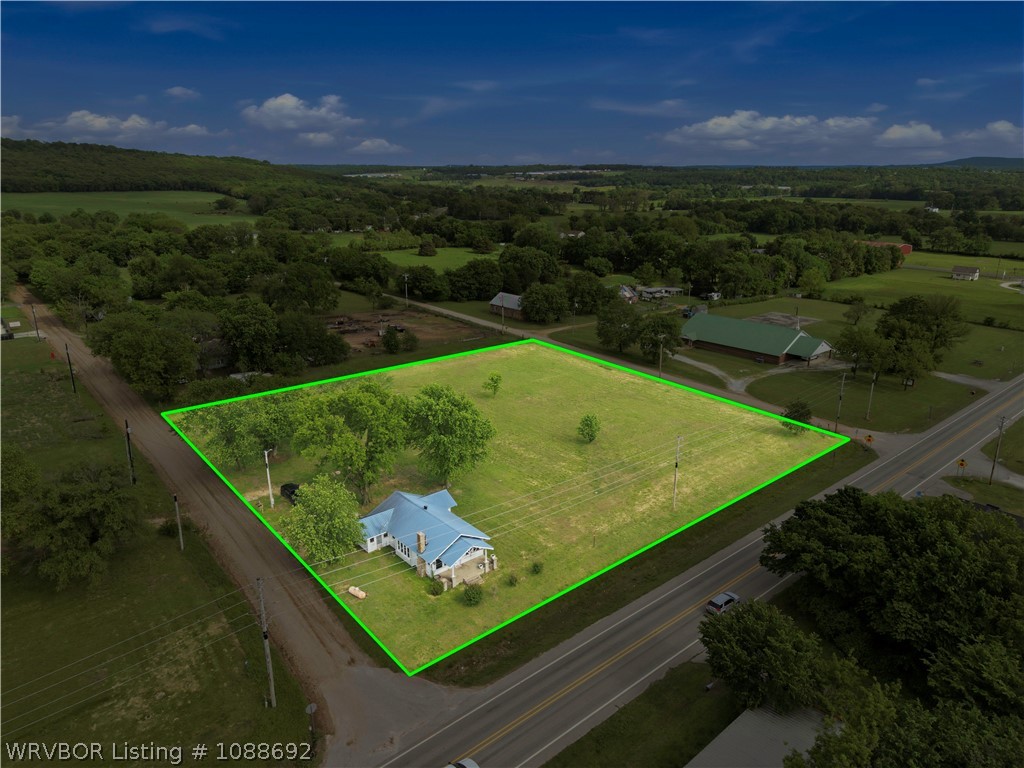 main property photo 45