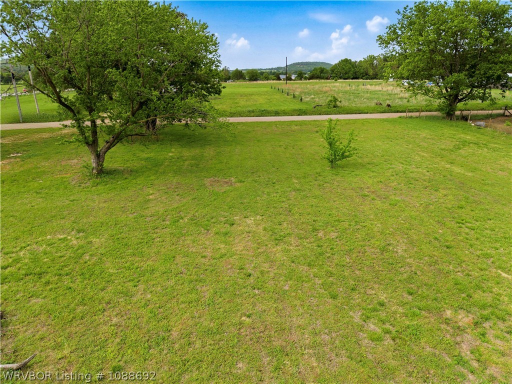 main property photo 9
