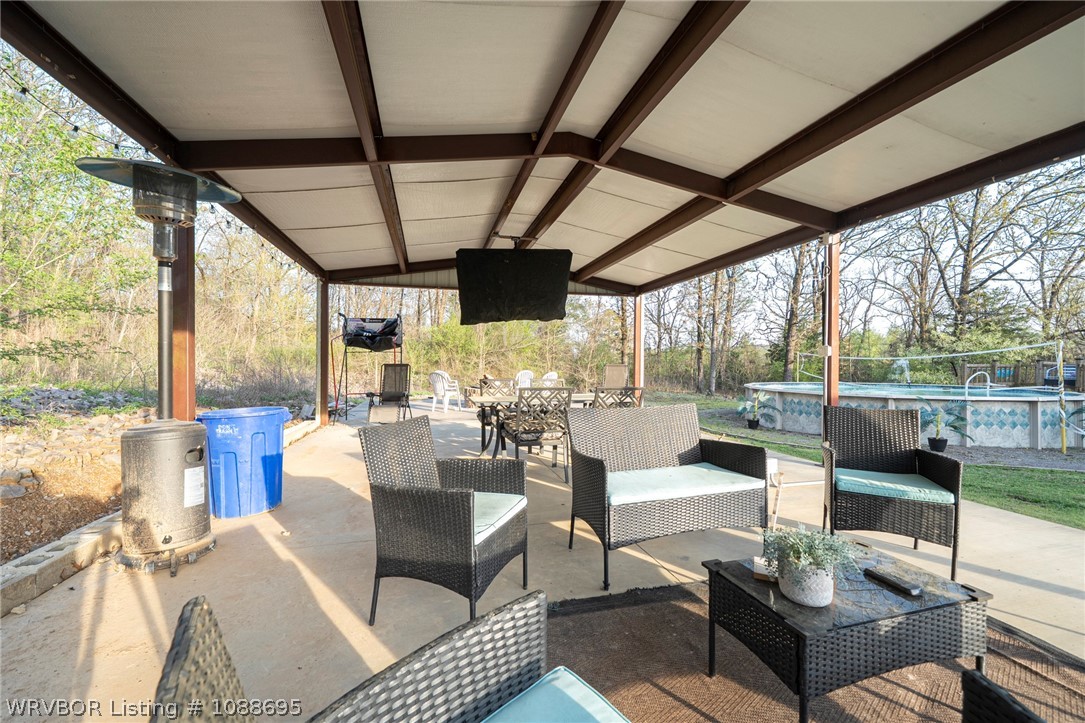 main property photo 13