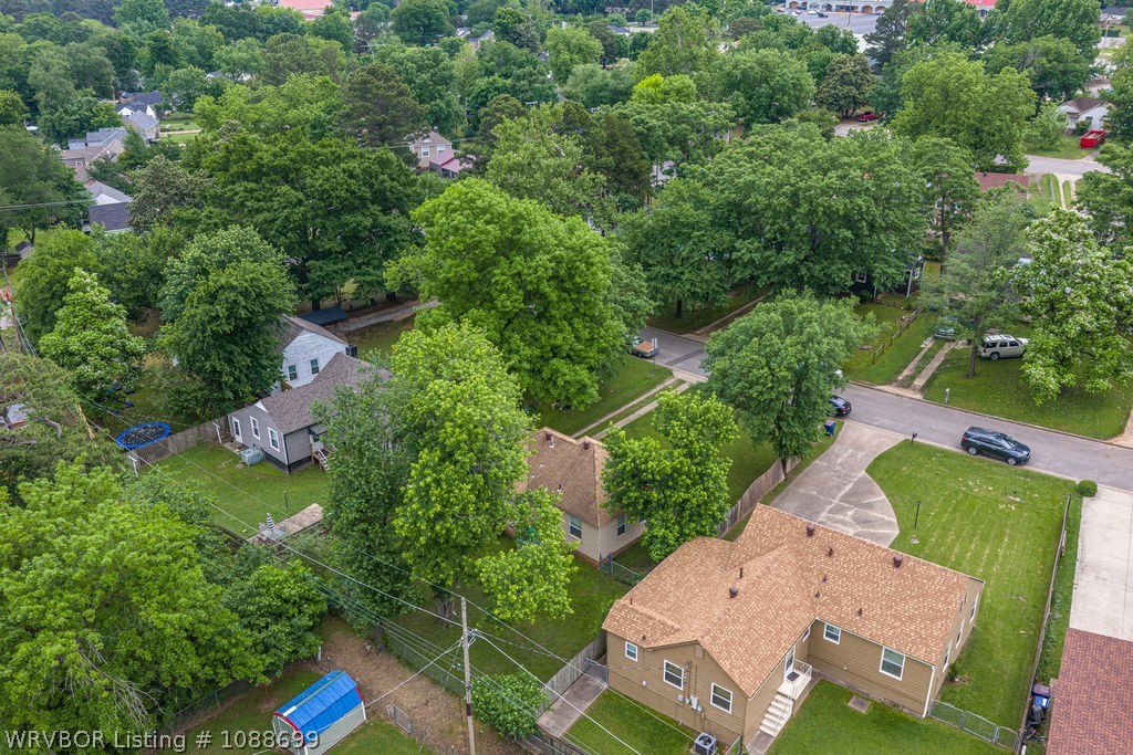 main property photo 37
