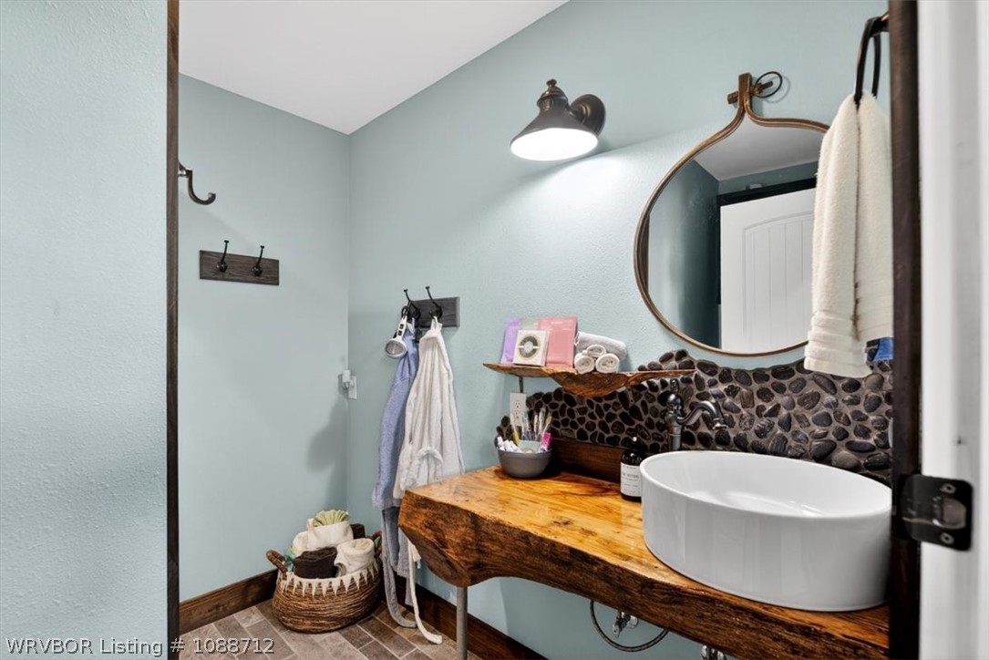 main property photo 57