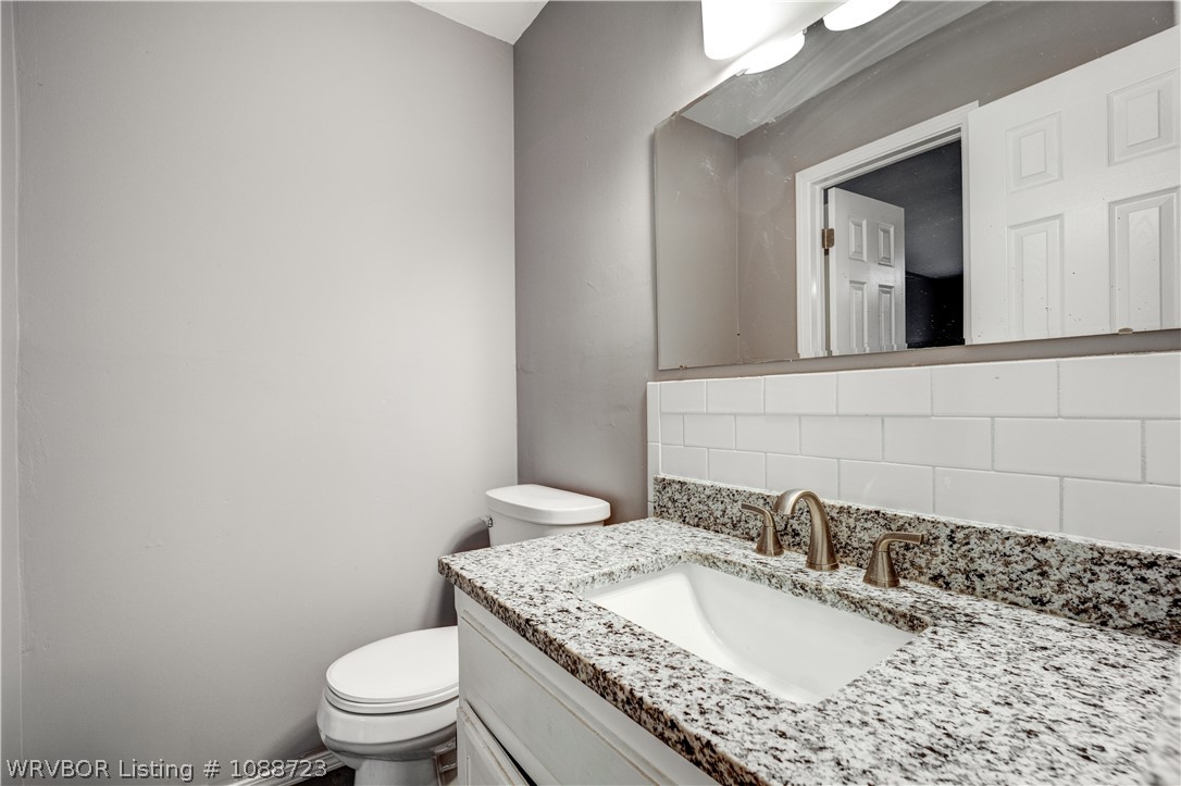 main property photo 18