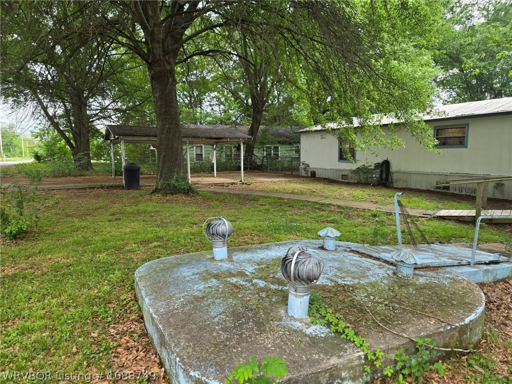 main property photo 17