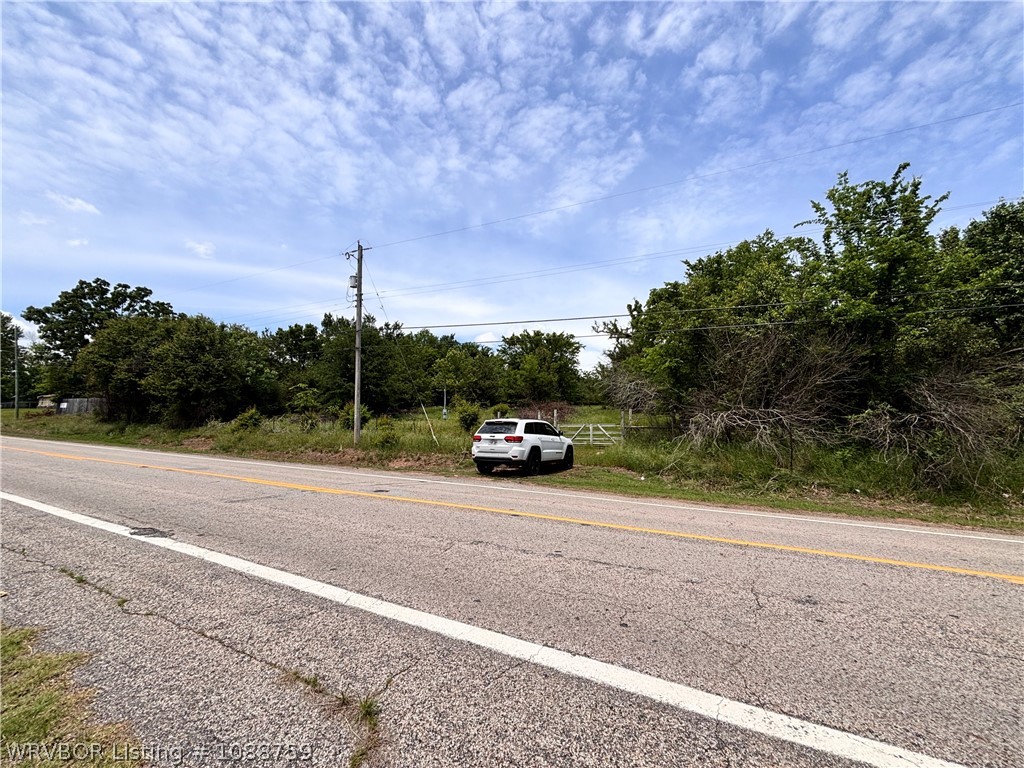 main property photo 11