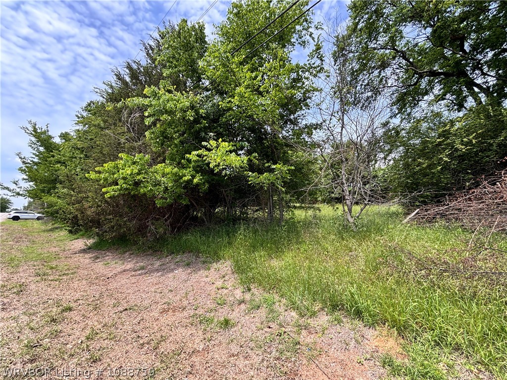 main property photo 7