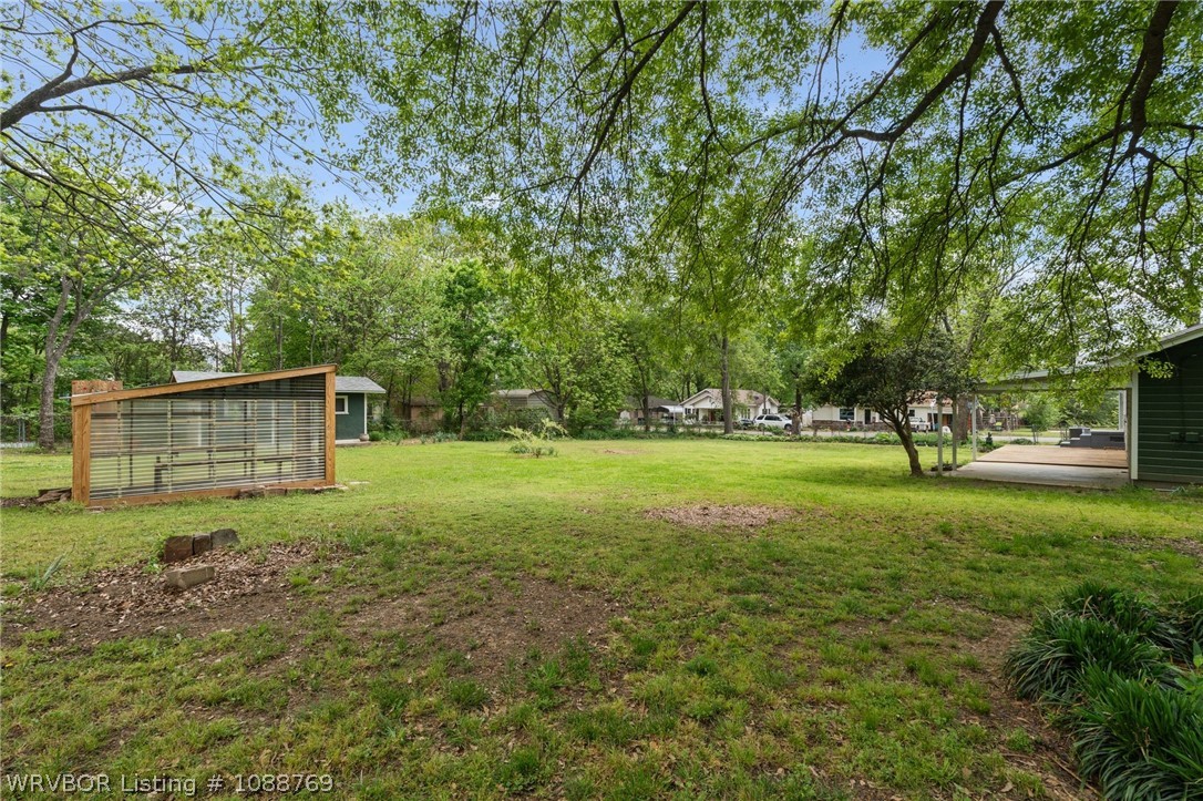 main property photo 28