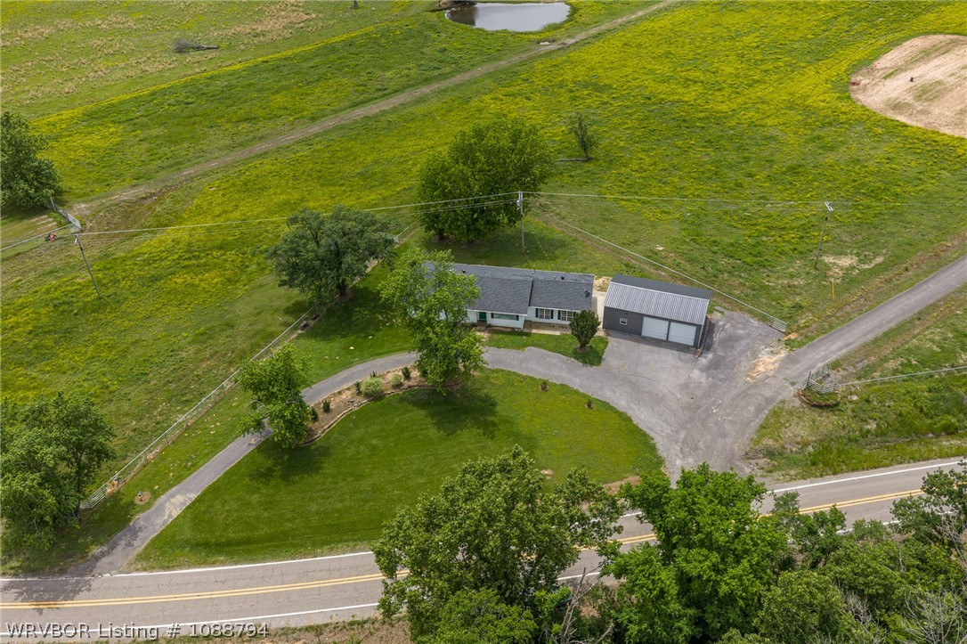 main property photo 41