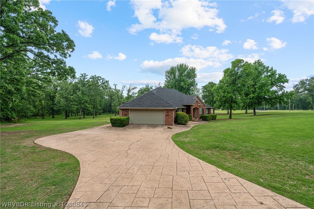 main property photo 45