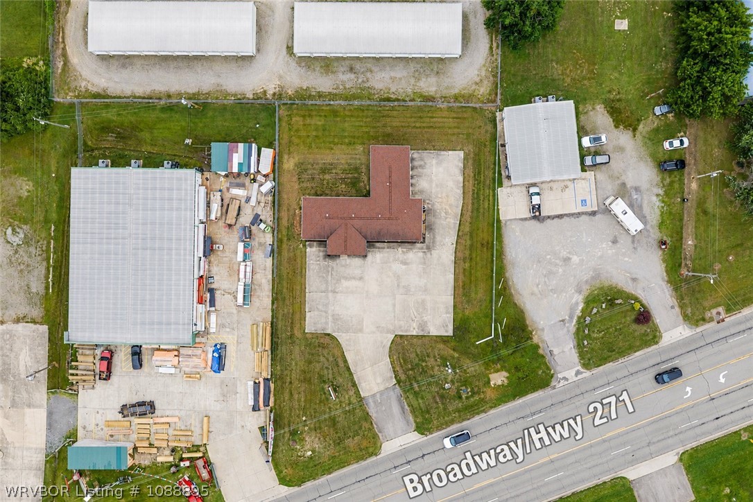 main property photo 44
