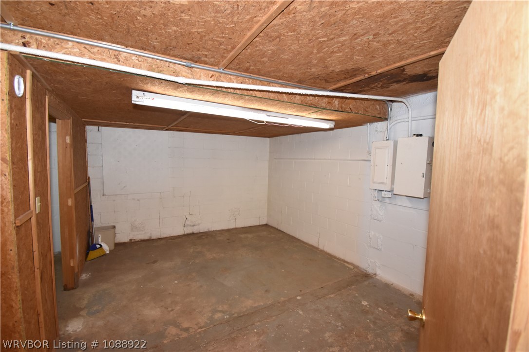 main property photo 19