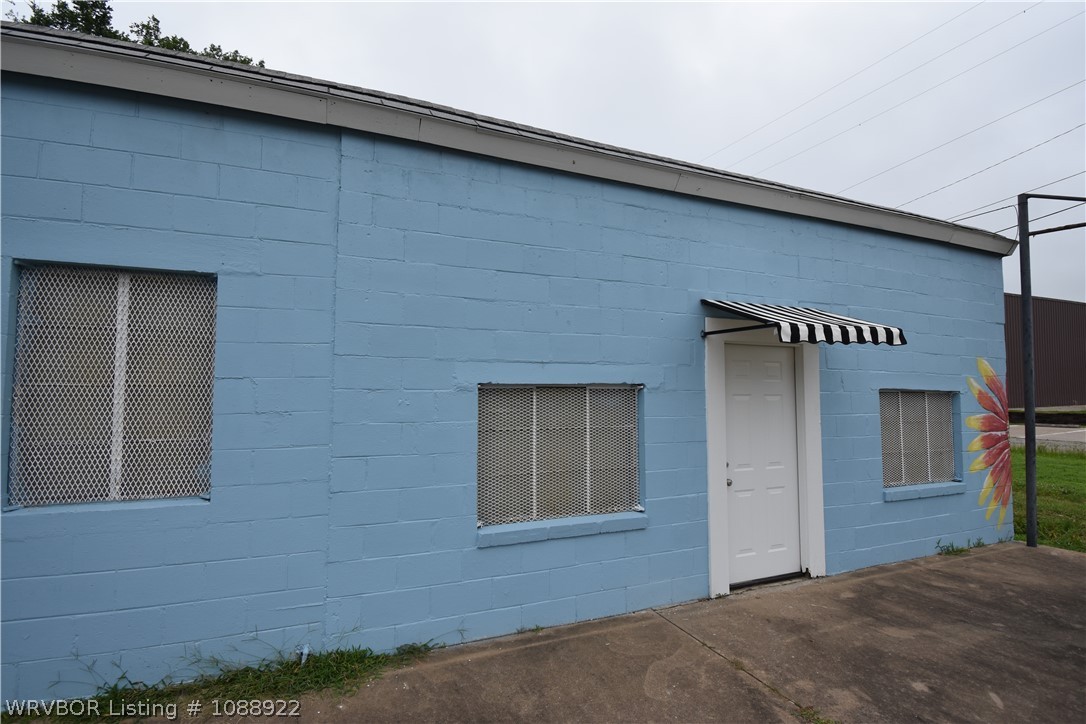 main property photo 5
