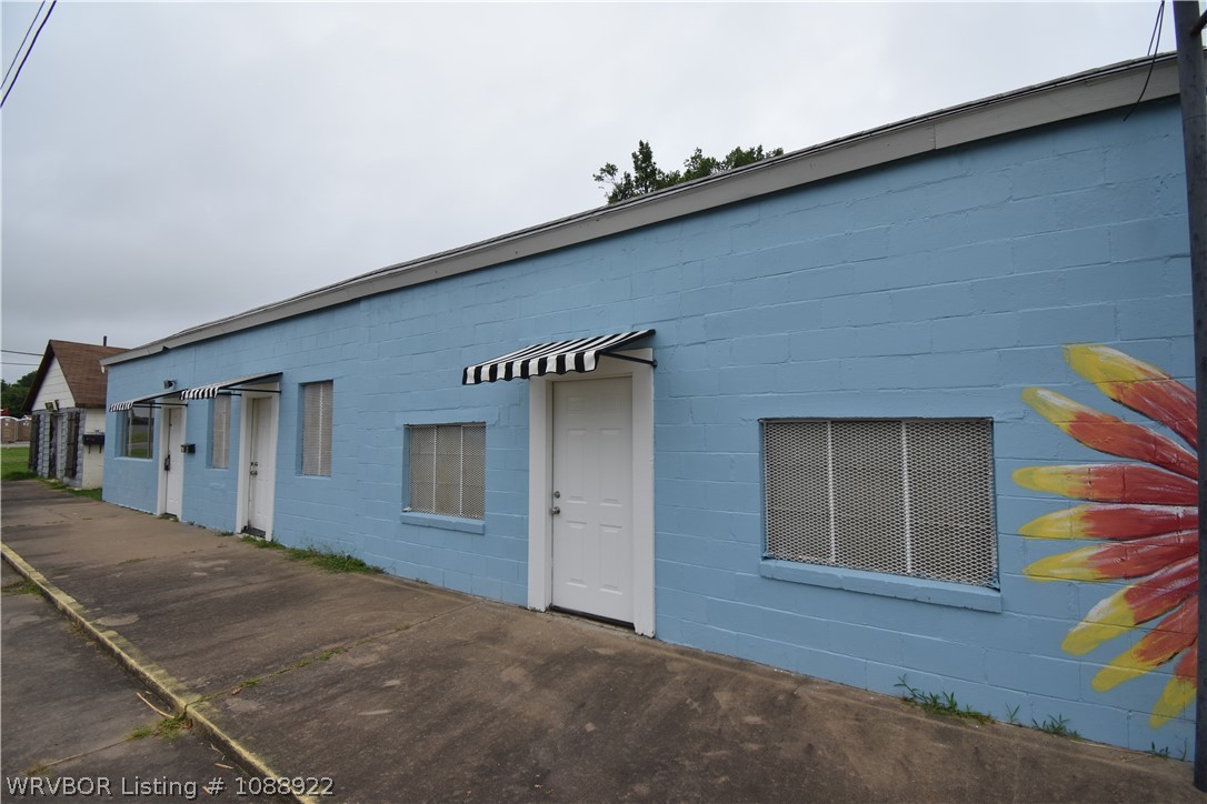 main property photo 6