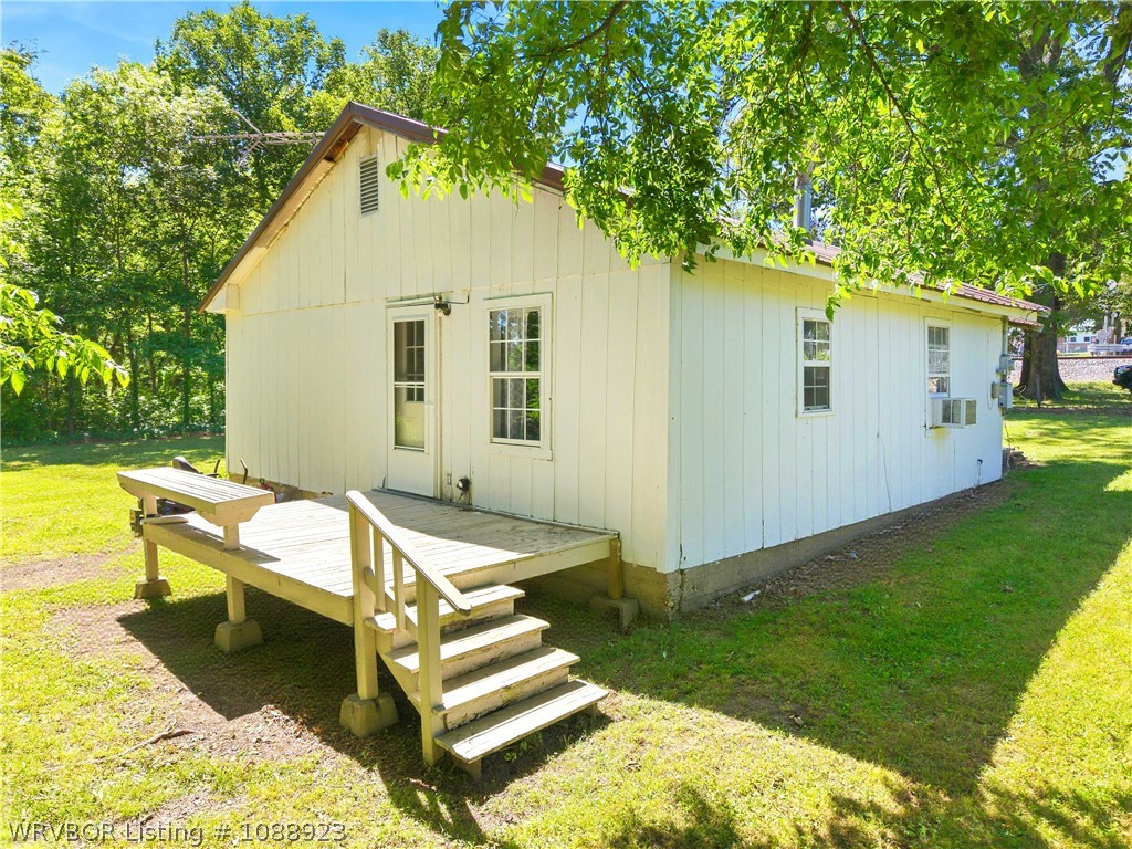 main property photo 12