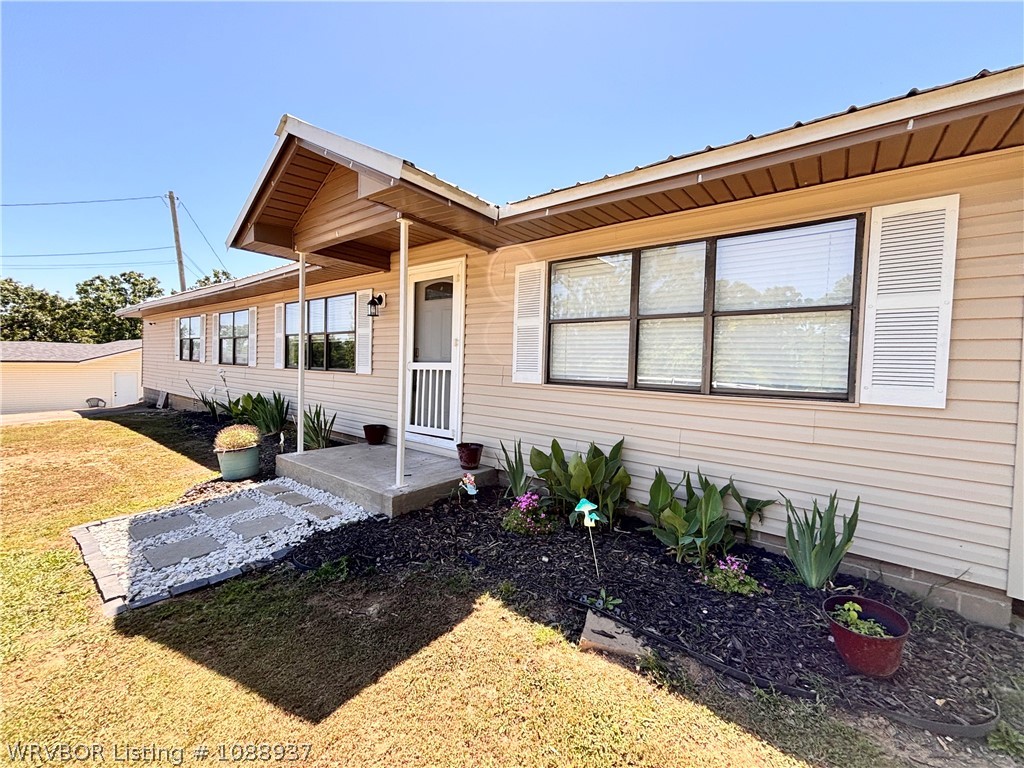 main property photo 2
