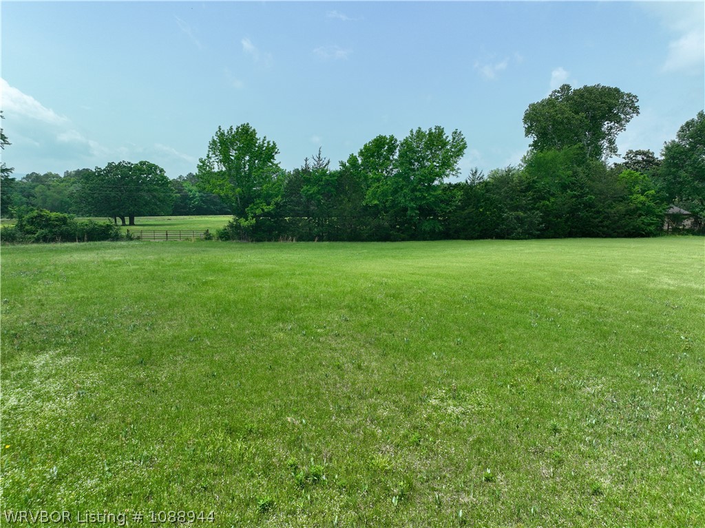 main property photo 3