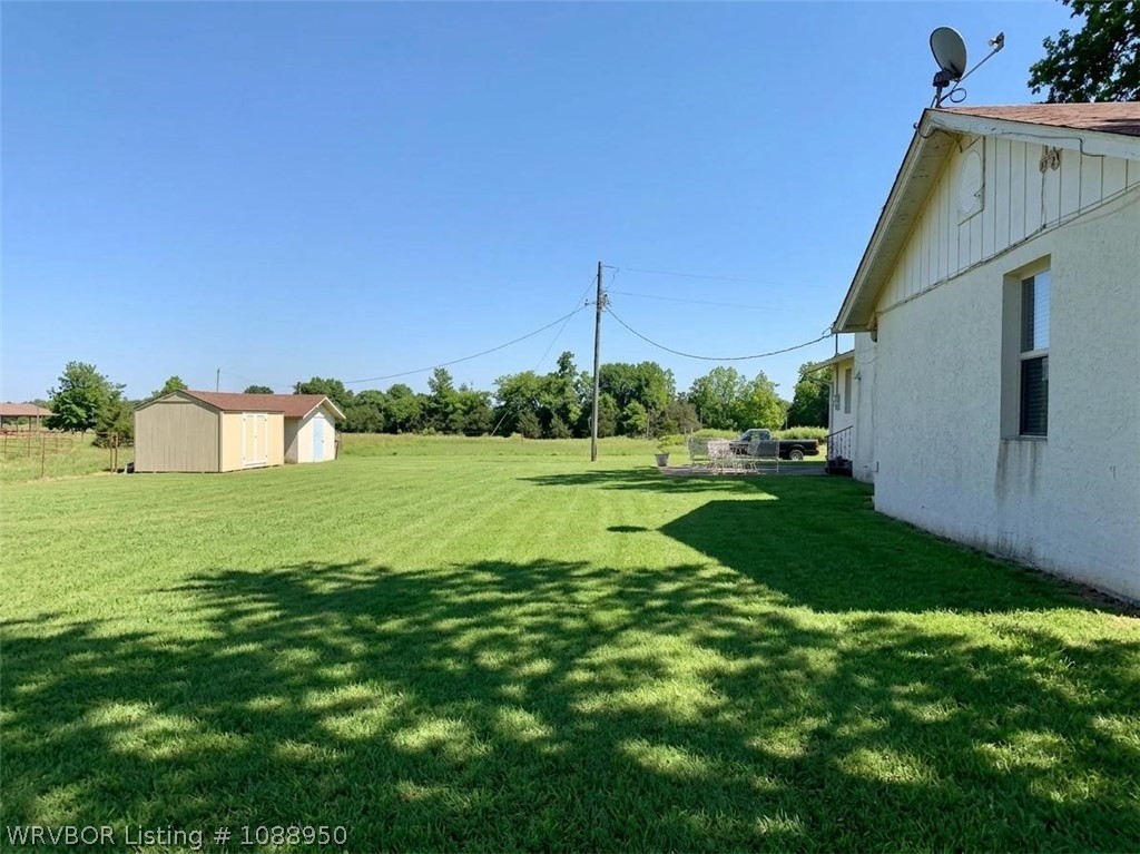 main property photo 50