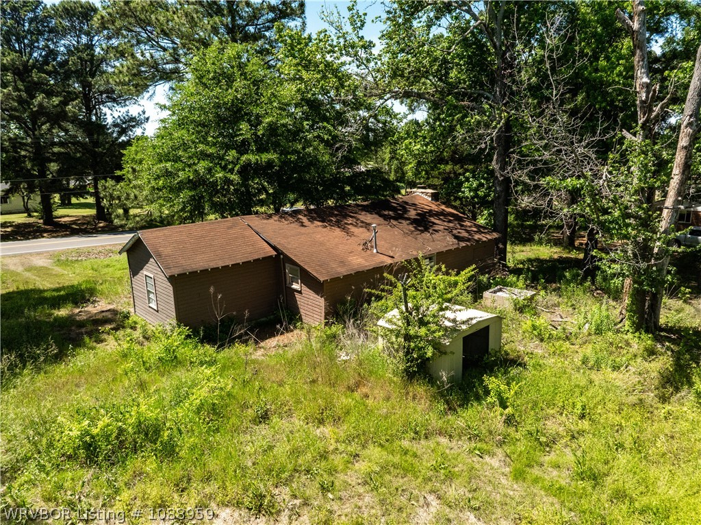 main property photo 11