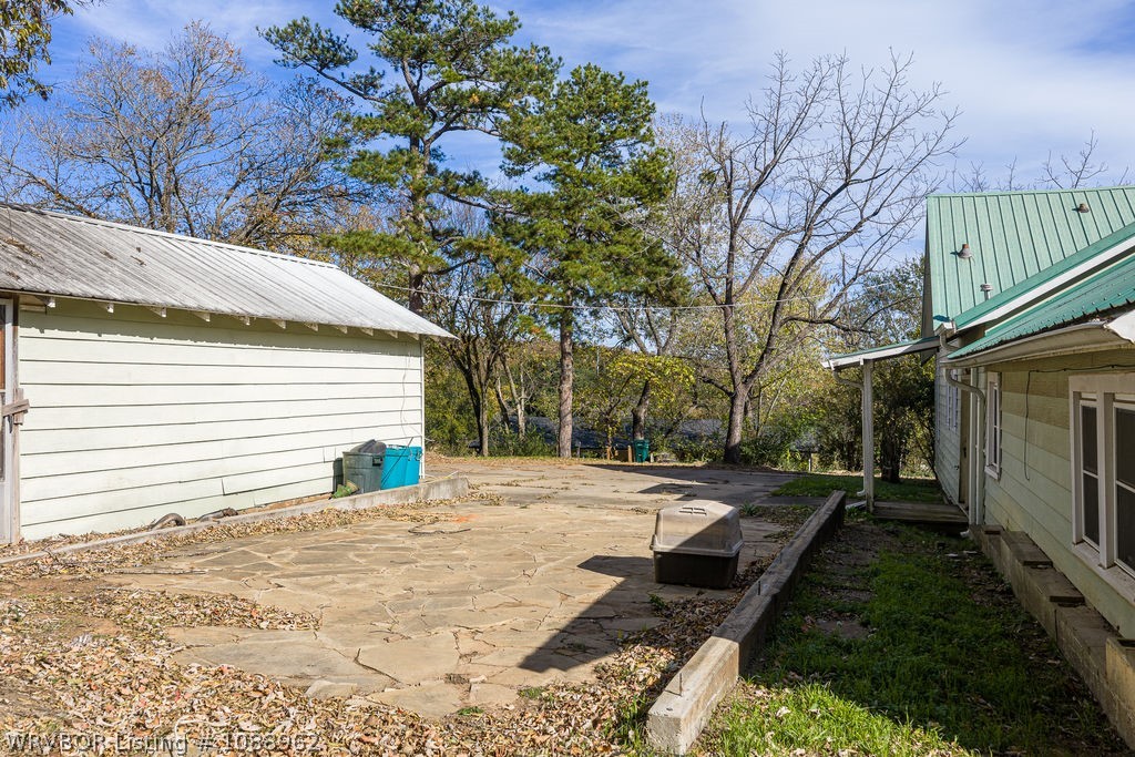 main property photo 34