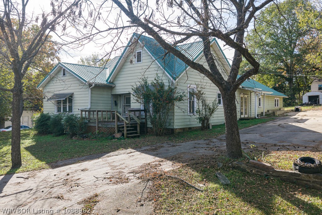 main property photo 39